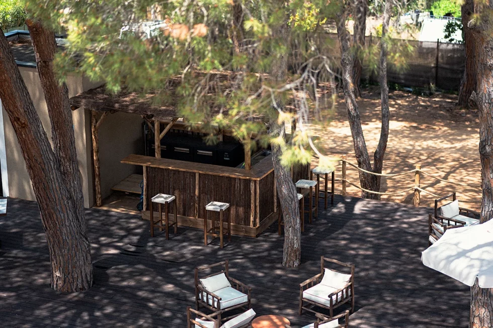 hotel basgi basgi st florent (6)