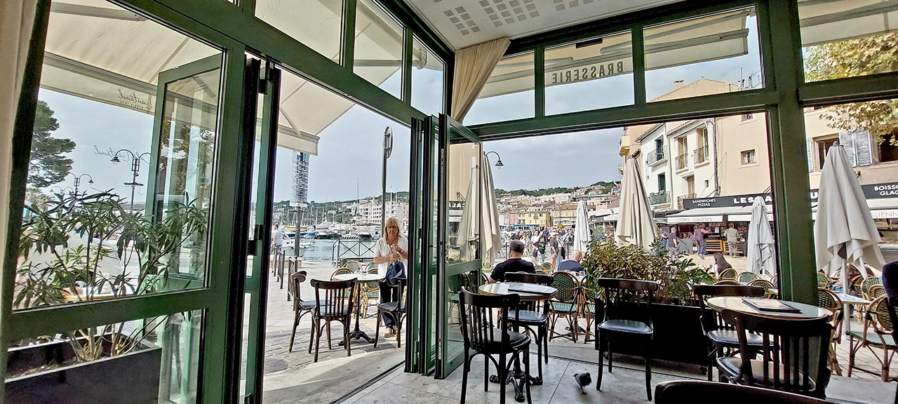 café liautaud cassis (4) café liautaud cassis (4)