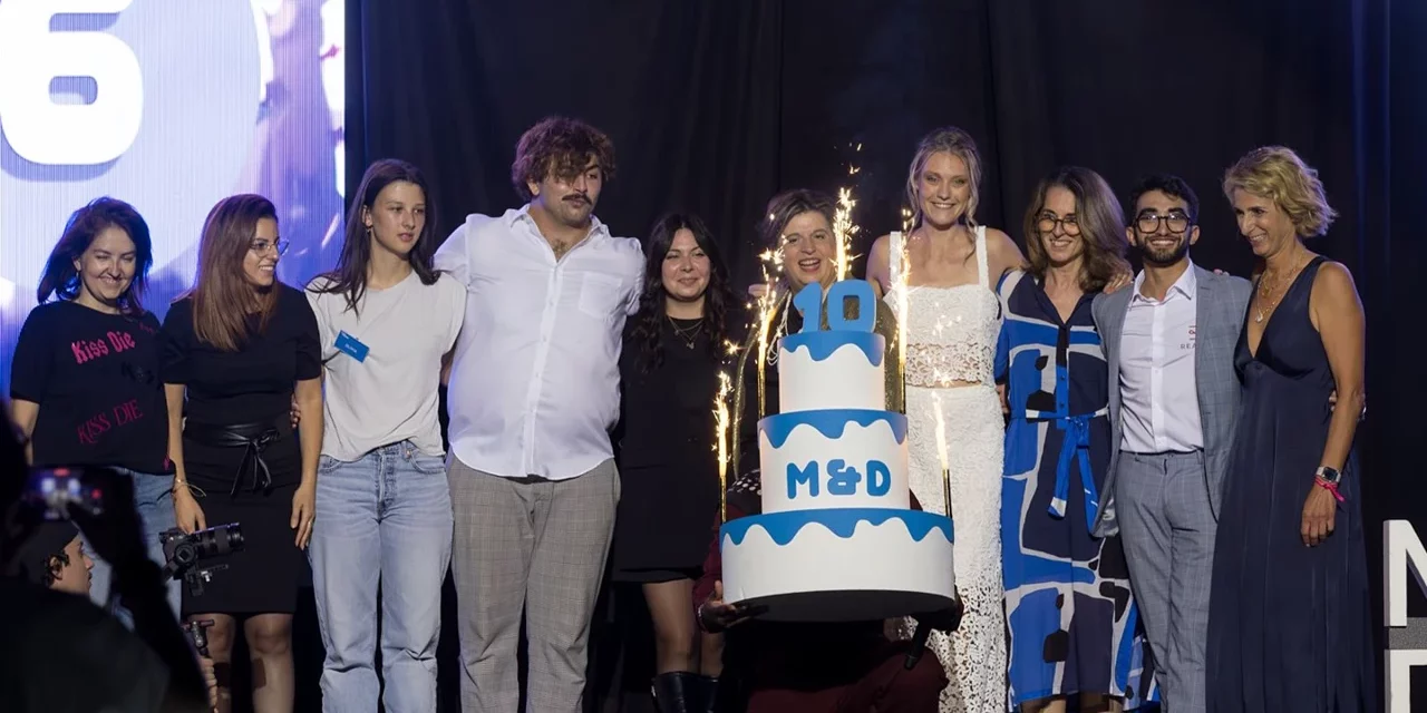 Marseille – Le célèbre défilé de l’Association Commerces Positifs a fait son show pour ses 10 ans