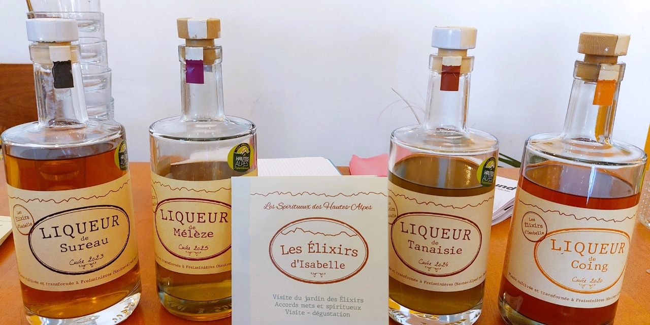 Photo de produits : Les Elixirs d’Isabelle ; Apéritifs & Liqueurs -05310 Freissinières - 06.81.50.22.19