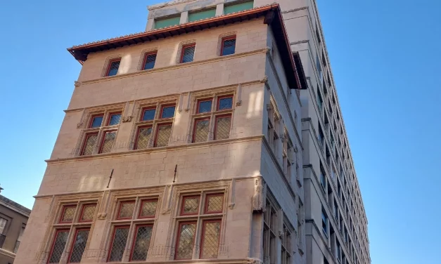 Marseille (2è) – Du fabuleux destin de l’Hôtel de Cabre au prestige d’une demeure du début XVIè siècle isolé dans son îlot urbain modernisé