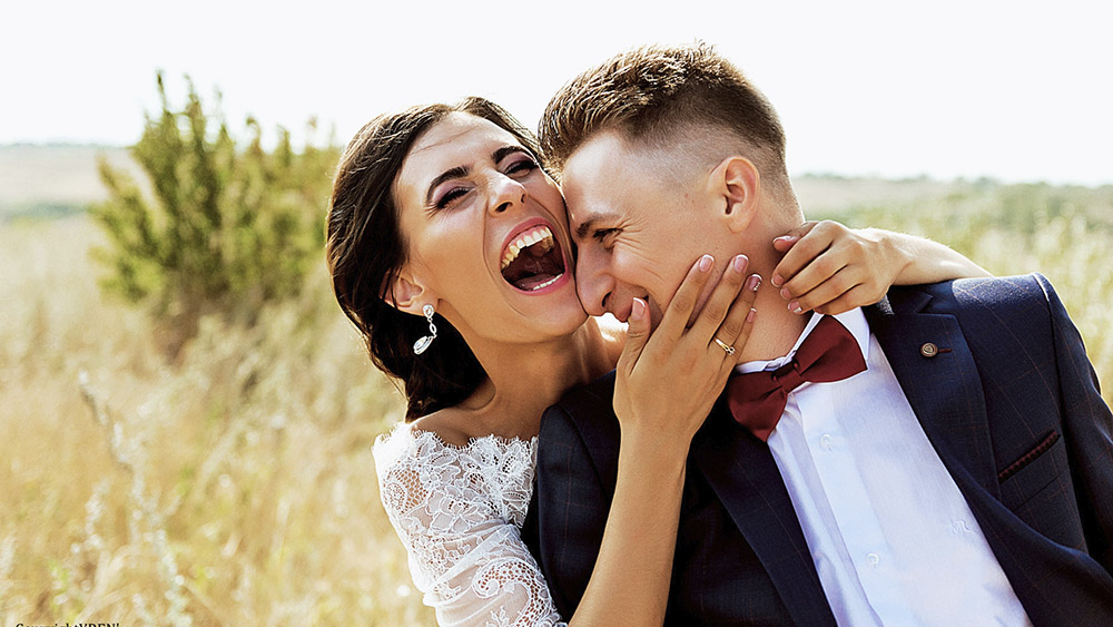 happy newlywed couple