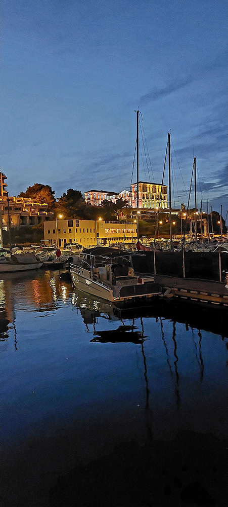 magate novotel marseille vue de nuit