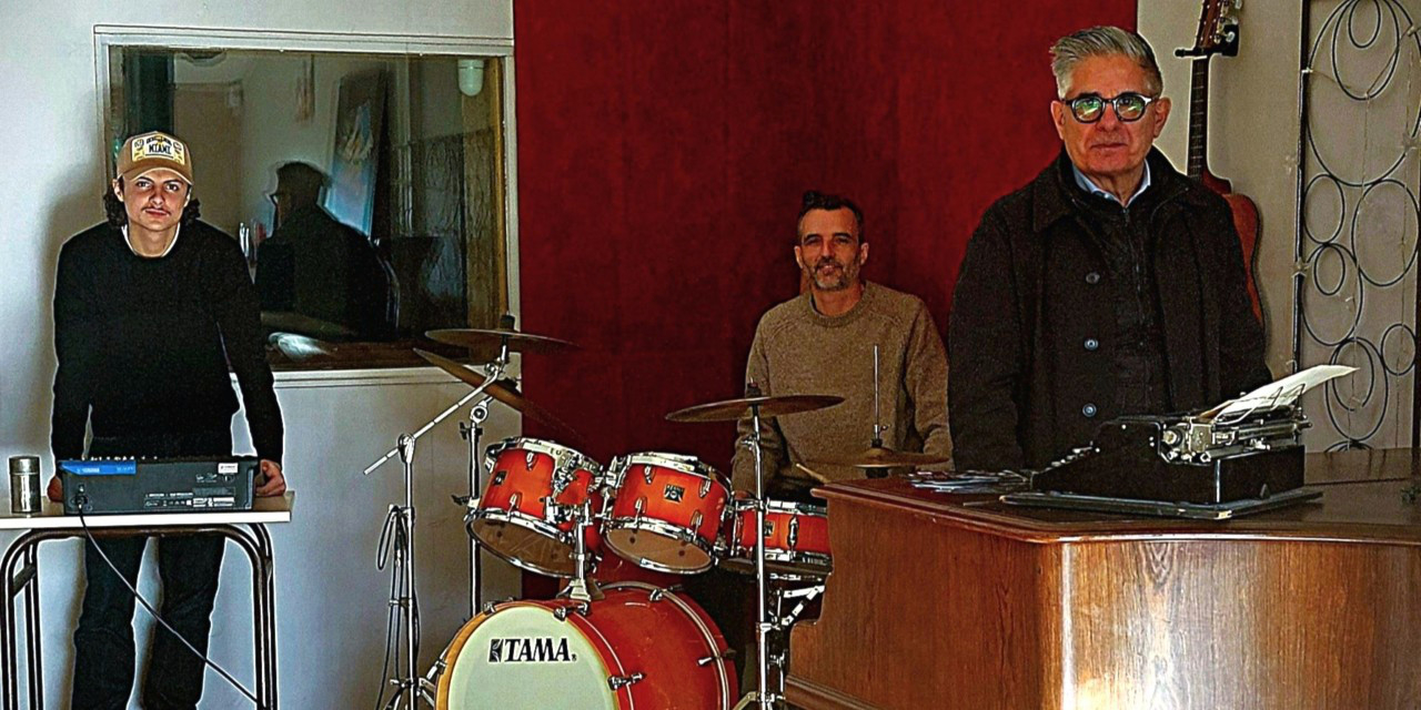 Jacques Edouard, auteur compositeur, interprète LE DOUTE, titre accessible en ligne sur le site web YouTube depuis le 10 juillet 26