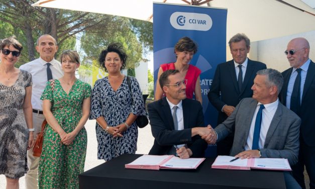 Simplification administrative : Le Var crée France Pro 83, guichet d’accueil unique destiné à simplifier le quotidien des chefs d&rsquo;entreprise. Une première en France !