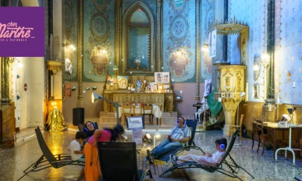 Marseille. Quand l’art contemporain a invité à s’approprier le lieu d’accueil chez Marthe le temps d’une exposition « L&rsquo;Étreinte des lieux » !